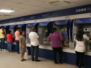 Bancários de Alagoas fazem paralisação de 24 horas nesta quinta-feira (20)