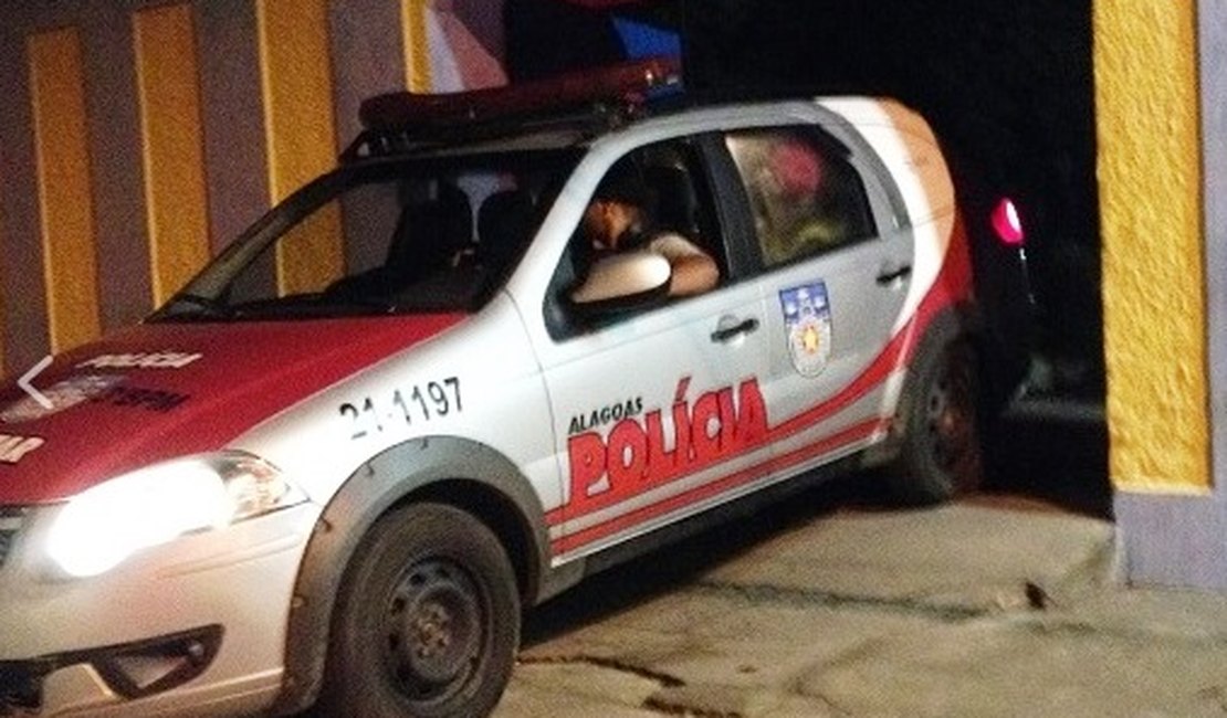 Jovem é preso com drogas em São José da Lage