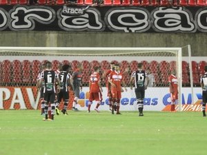 CRB joga mal e perde por 3 a 0 para o Ceará em pleno Rei Pelé