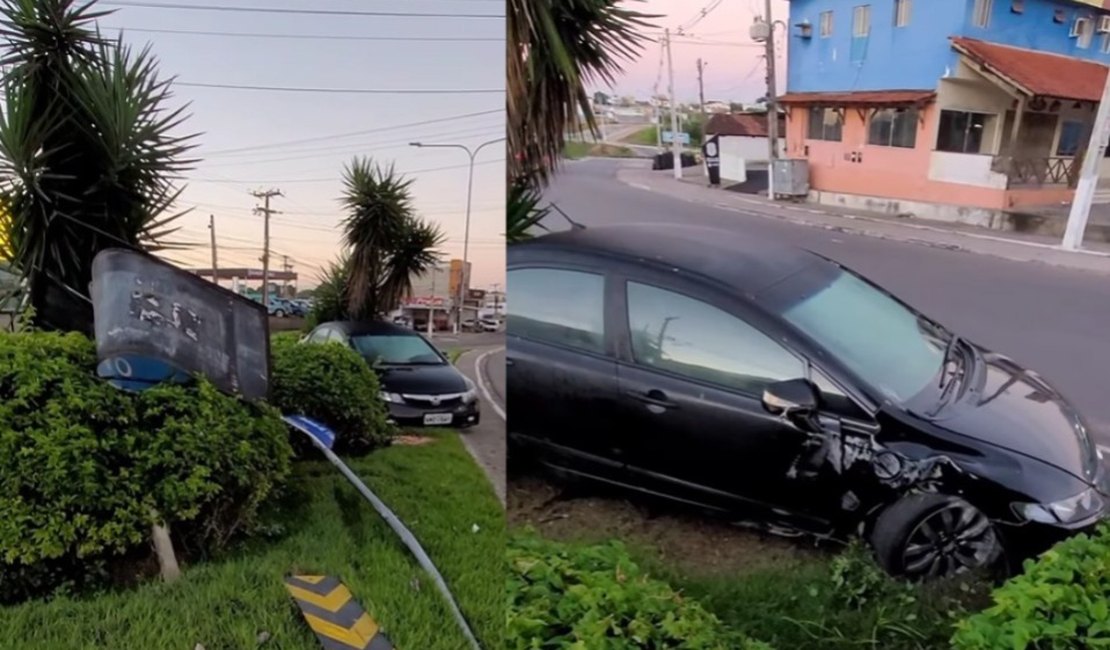 Carro perde controle e invade canteiro no ‘Trevo do Divan’, em Arapiraca