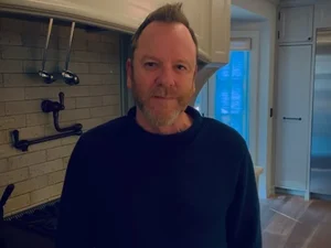 Astro da série 24 Horas é preso após agredir motorista de aplicativo