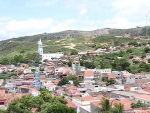 Homem sofre tentativa de homicídio em Feira Grande