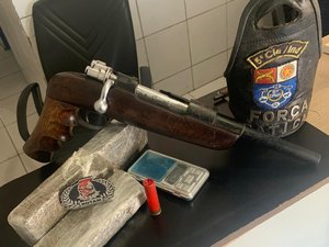 Homem de 27 anos é preso por tráfico de drogas e posse ilegal de arma de fogo