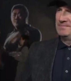 Gil rouba cena em entrevista do chefe da Marvel na pré-estreia de 'Eternos'