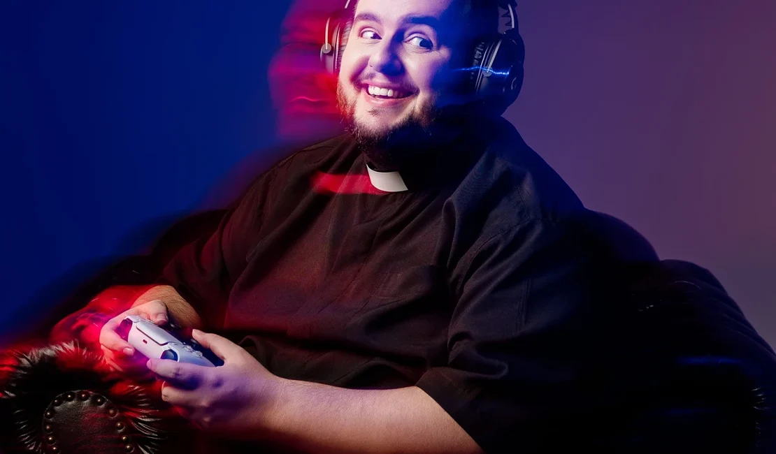 Conheça o padre gamer que evangeliza usando videogames e cultura geek