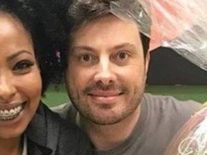 Danilo Gentili tem conta bloqueada no Facebook por 'racismo'