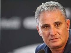 CBF define Tite como plano A, mas espera reunião com Dunga para agir