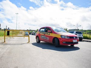 Detran abre 1.800 vagas extras para candidatos retardatários à 1ª Carteira de Habilitação