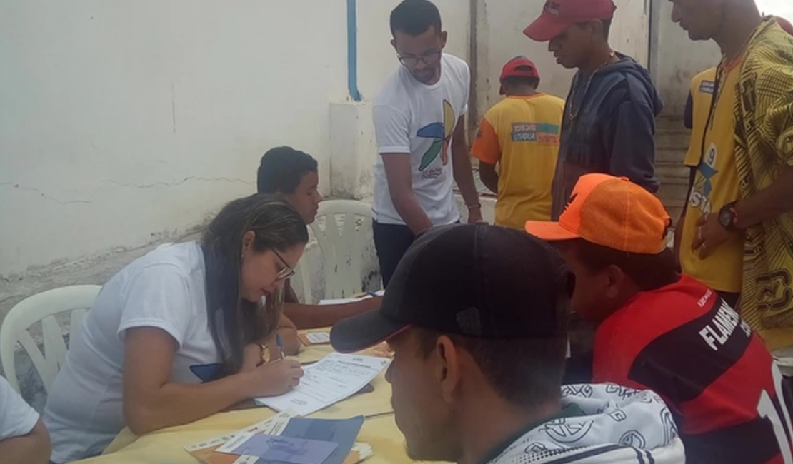 Delmiro Gouveia realiza cadastramento de carroceiros do município