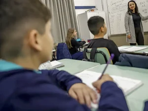 Olimpíada de matemática das escolas públicas aplica prova nesta terça