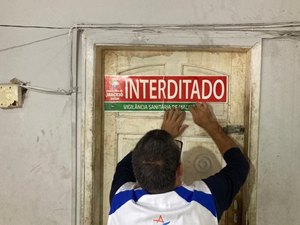 Vigilância Sanitária de Maceió interdita mercadinho e panificação irregulares