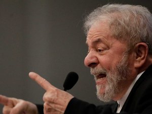 Lewandowski contraria Fux e volta a autorizar entrevista de Lula