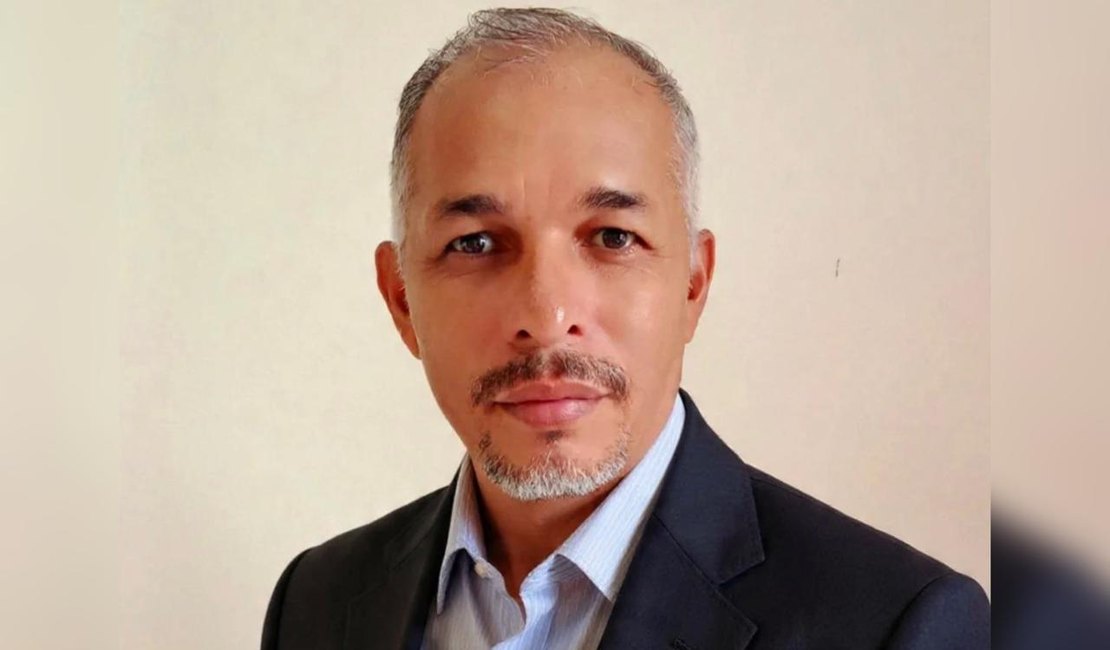 Jornalista lança candidatura ao governo de AL pelo Democrata