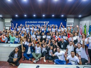 Plenarinho: Estudantes tomam posse e aprovam projetos voltados para educação e geração de emprego