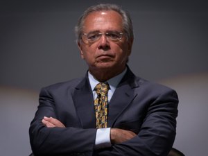 Paulo Guedes ameaça sair do Brasil se reforma da Previdência que defende não for aprovada