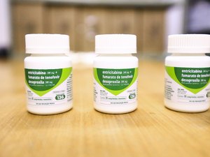 Medicamentos contra o HIV estão disponíveis pelo SUS em Maceió