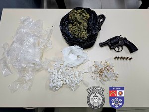 Homem e menor são presos por tráfico de drogas e porte ilegal de arma em Maragogi