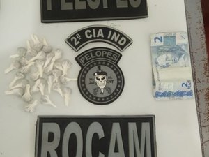 Jovem é flagrado com drogas em Joaquim Gomes