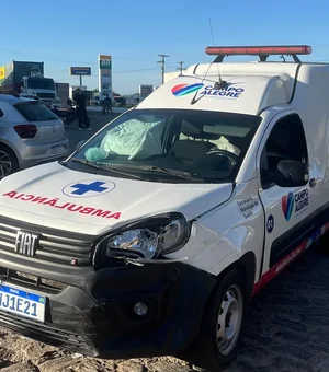 Ambulância de Campo Alegre sofre colisão a caminho de hospital em Arapiraca