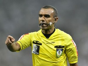 CBF confirma árbitros das semifinais e paraense vai apitar CSA x São Bento