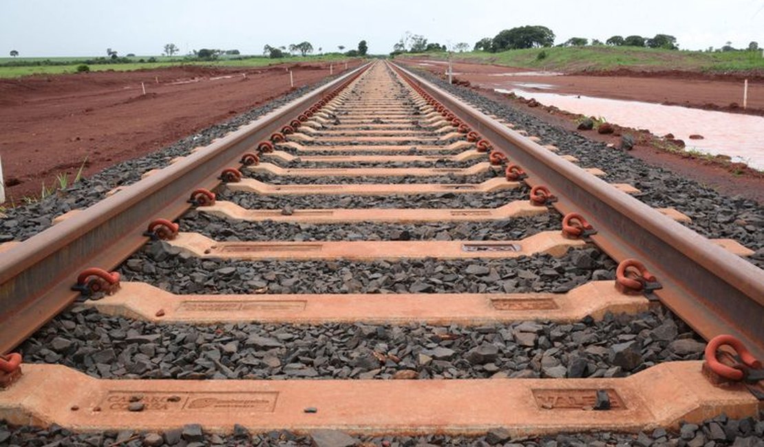 Especialistas discutem necessidade de expansão da malha ferroviária