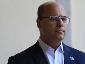 Witzel quer fechar estradas com acesso à favelas para evitar roubo de carga