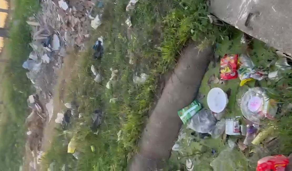 [Vídeo] Moradora denuncia abandono de rua no bairro Brisa do Lago