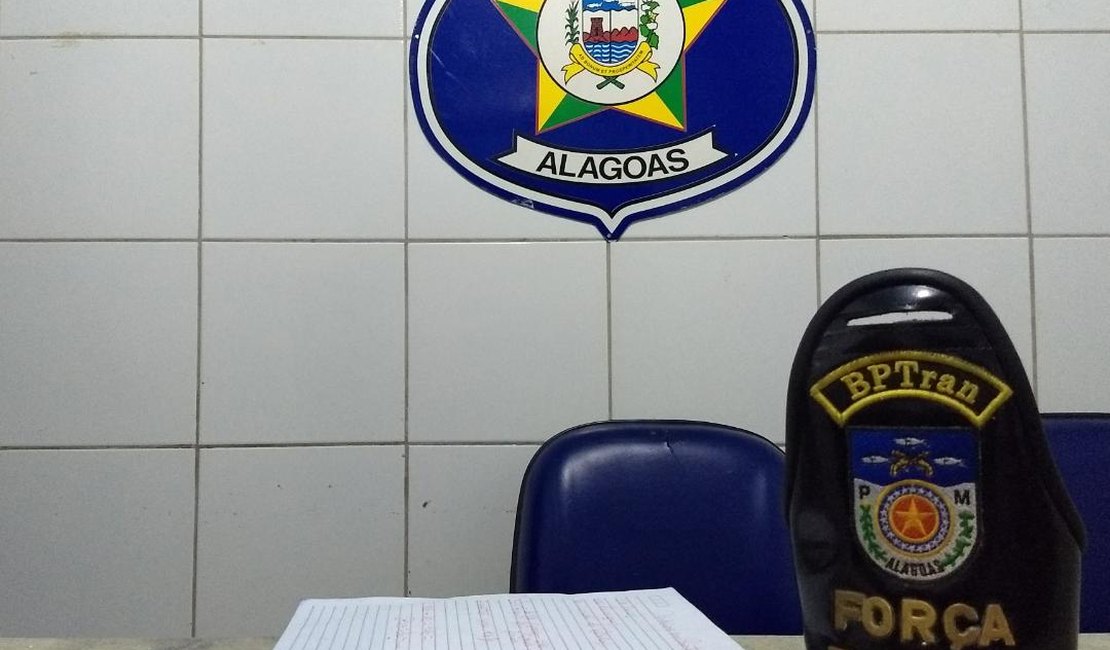 Polícia encontra maconha e cocaína com jovens no bairro de Bebedouro