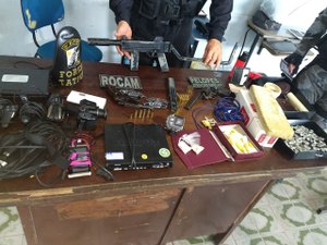 Durante operação, dois suspeitos morrem em confronto com a polícia