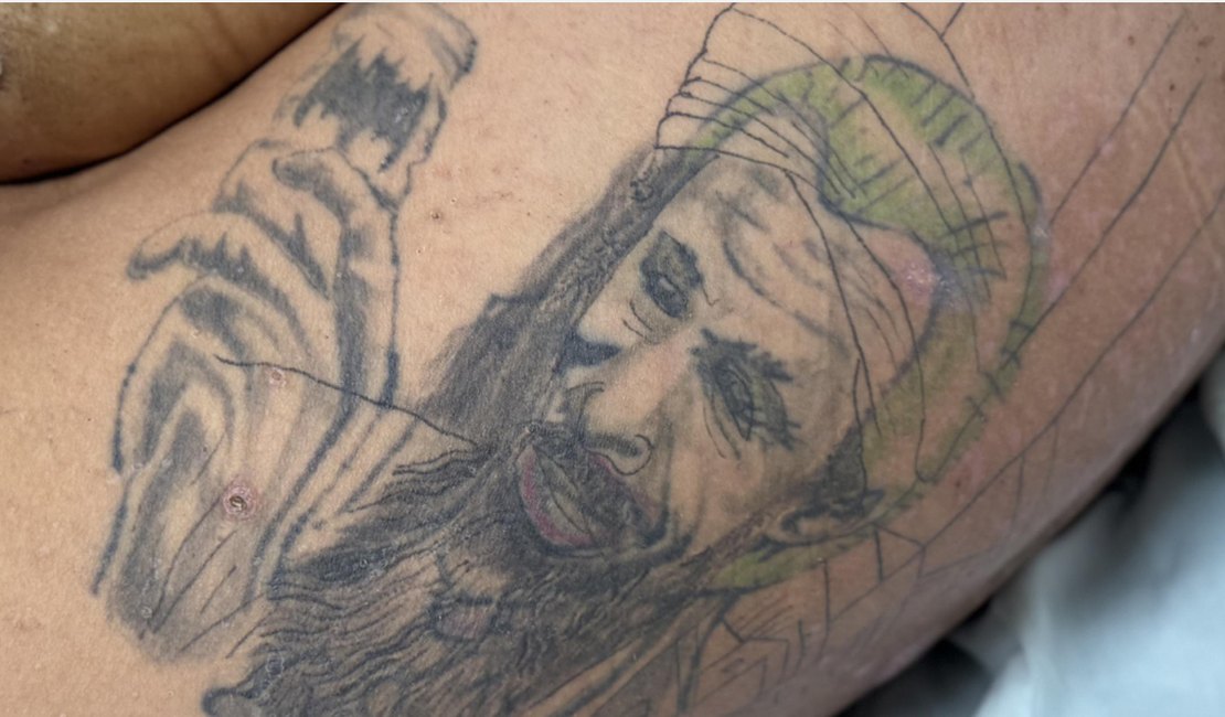 Internado desde a véspera do Natal, Carlos André da Silva tem familiares procurados pelo HGE