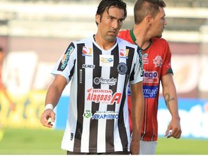 Leandro Kivel é dúvida e Márcio Telê poderá ter oportunidade no alvinegro