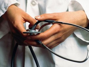 Mais Médicos: 500 profissionais cubanos chegam ao Brasil esta semana