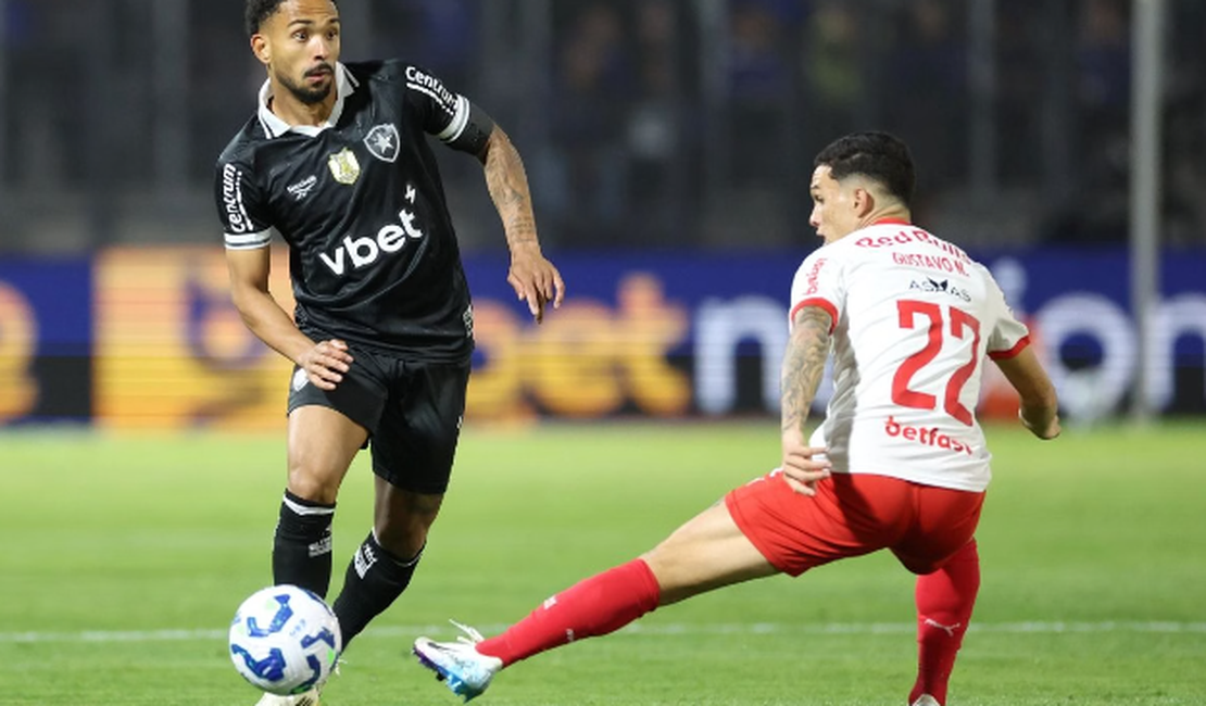 Vitinho é anunciado para vaga de Vanderson na Seleção Brasileira