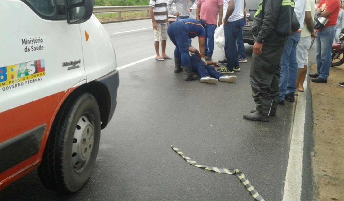 Colisão entre carro e bicicleta deixa uma pessoa ferida em Arapiraca