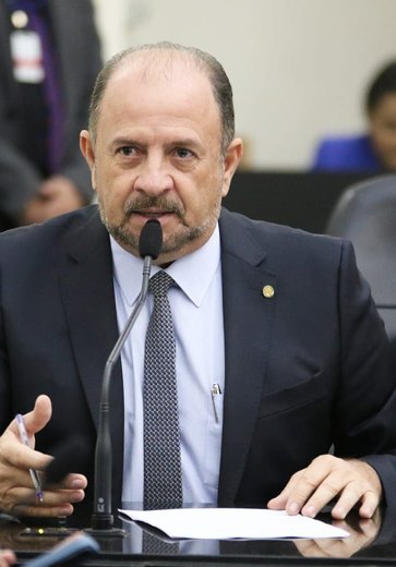 Antônio Albuquerque sobe o tom contra MP e reclama de fiscalizações ambientais no interior de AL