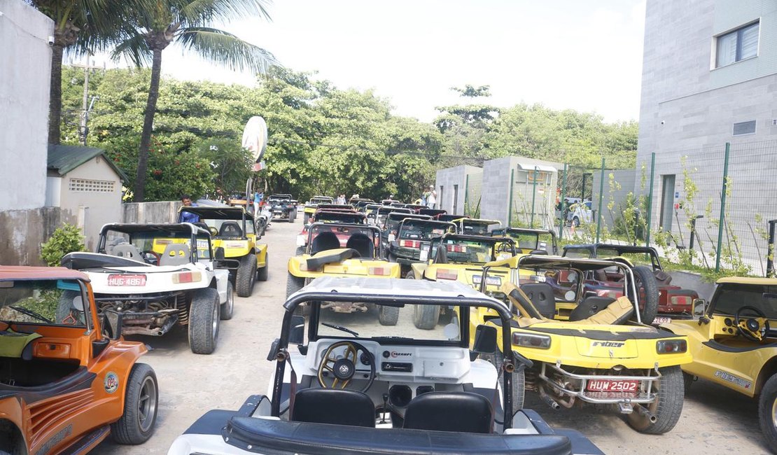 Bugueiros de Maragogi protestam para manter rotas