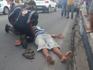 Idoso é atropelado na Rua 15 de Novembro no Centro