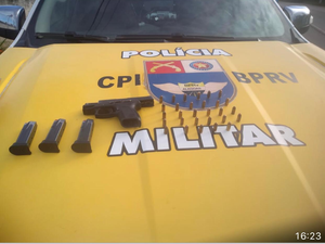 BPRv flagra arma e munições dentro de veículo na AL-101 Norte