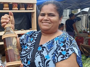 Cachaça de caranguejo faz sucesso em Porto Calvo