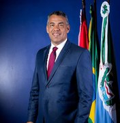 Vereador investigado por rachadinha assume liderança do PL na Câmara de Maceió