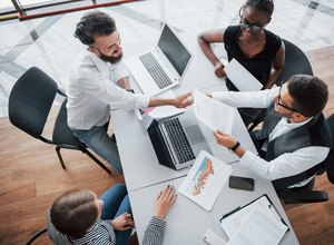 Alerta Empresarial: como evitar o colapso financeiro