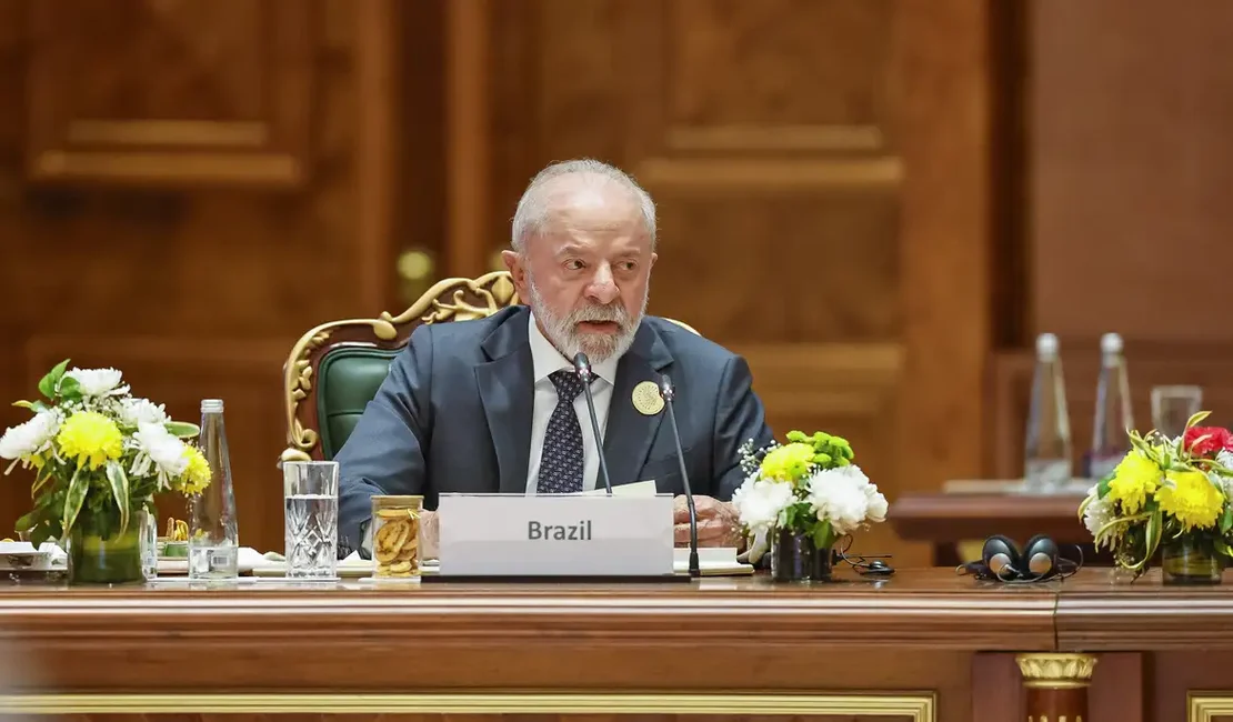 Na Índia, Lula defende governança global da IA liderada pela ONU