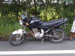 Jovem é flagrado com moto roubada em Porto de Pedras