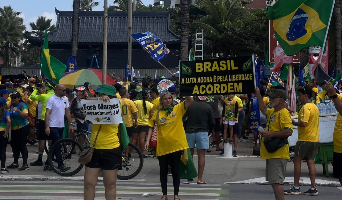 'Fora Moraes:' manifestantes vão às ruas no 7 de Setembro em Maceió