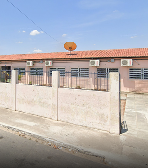 Pai de aluno ameaça diretora de escola em Delmiro Gouveia ao saber que o filho havia sido suspenso