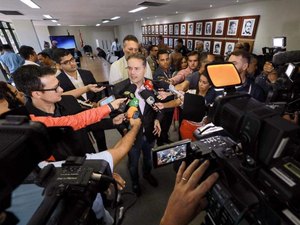 “Não tem envolvimento do vice”, diz Renan Filho sobre operação da PF