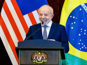 Lula diz que citou Bolsonaro em reunião com Trump: 'É passado'