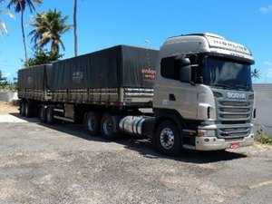 Caminhão de Arapiraca que transportava 30 toneladas de arroz sem nota fiscal é apreendido 