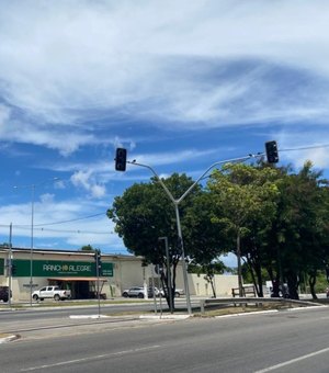 Novo retorno começa a operar na Av. Durval de Góes Monteiro neste sábado (28)