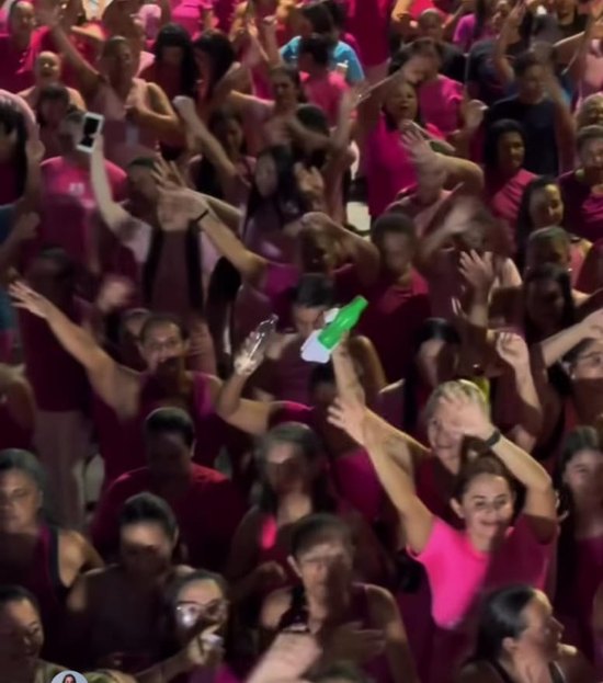 Prefeito Júnior Menezes prestigia e apoia o ‘Outubro Rosa’